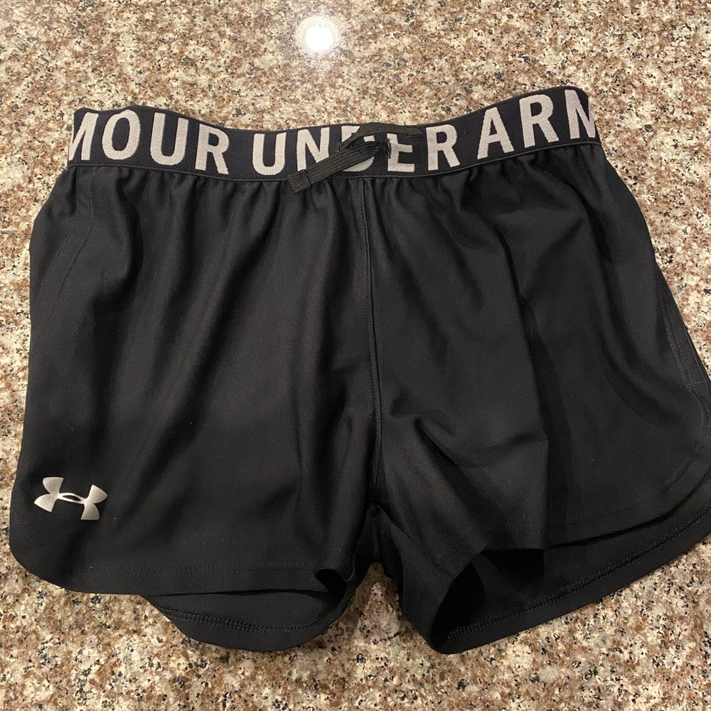 Underarmour shorts